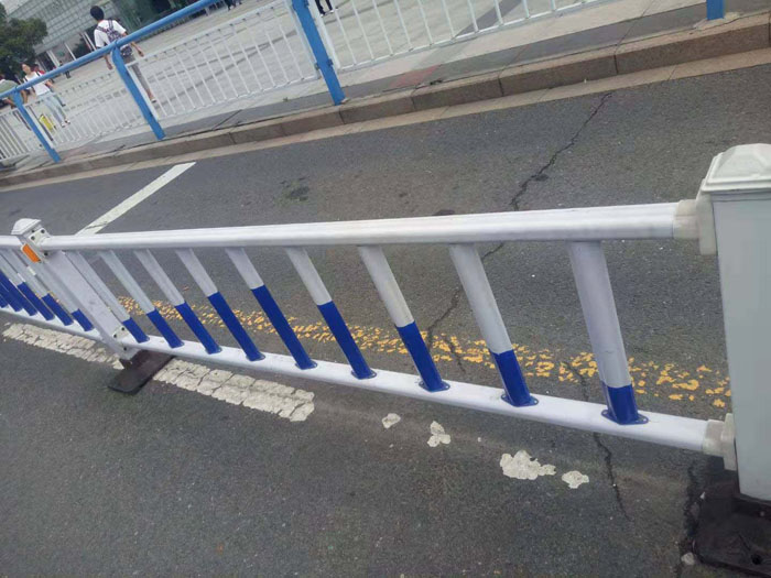 福州機(jī)非隔離護(hù)欄廠